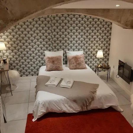 شقة Souplex De La Rue Froide *