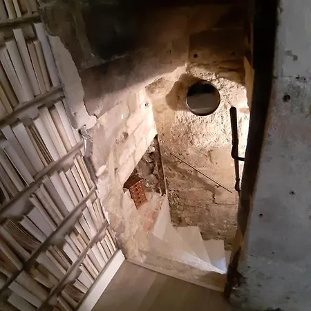 Appartement Souplex De La Rue Froide *